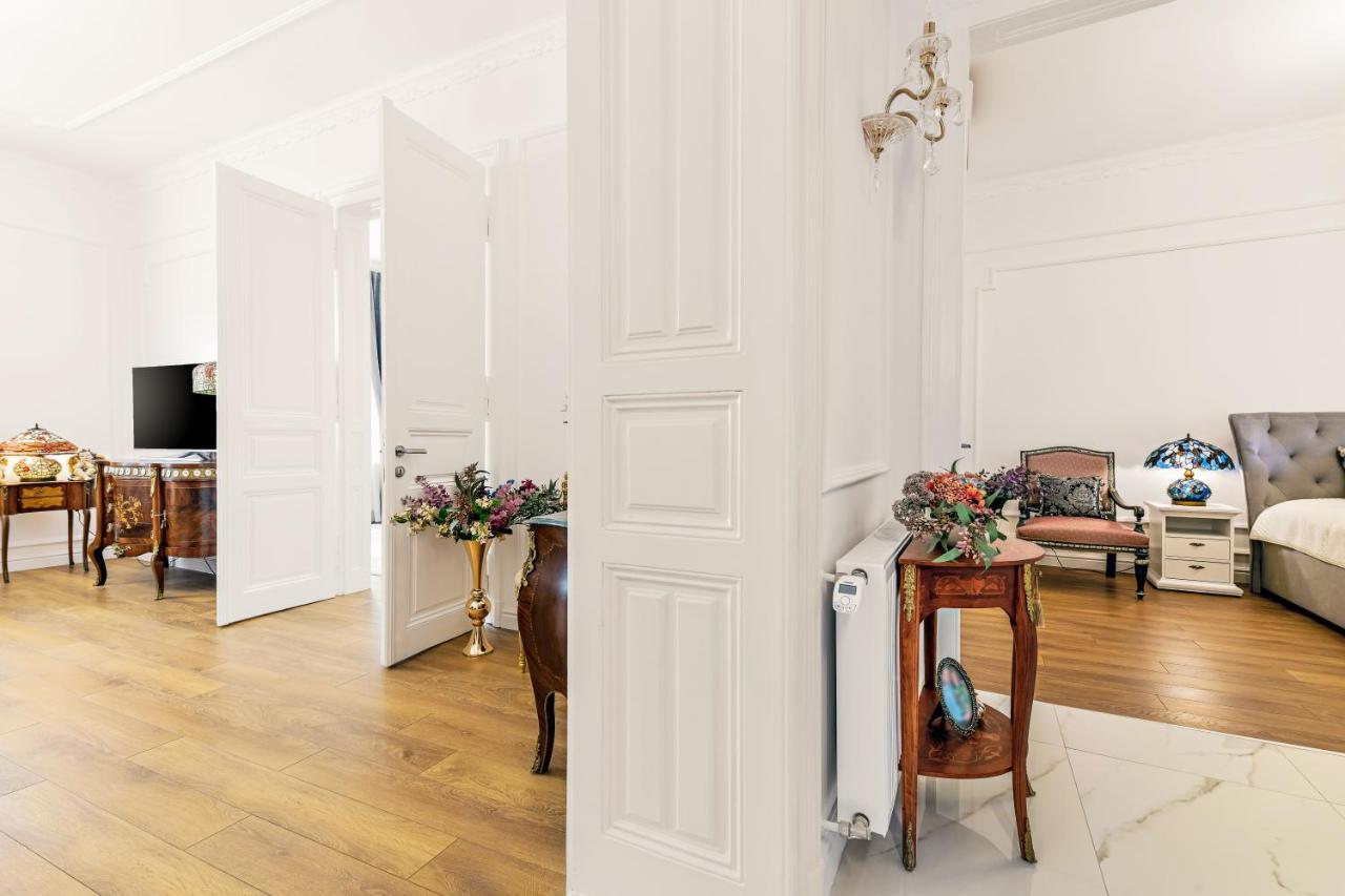 Luxury Class Apartment - 1St Floor, Large Apartment, Downtown, Newly Renovated, Fast Wifi, 4X Air Conditioning Zágráb Kültér fotó